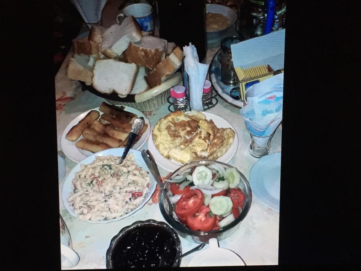 Guest House "Svaneti" Lentekhi Екстериор снимка